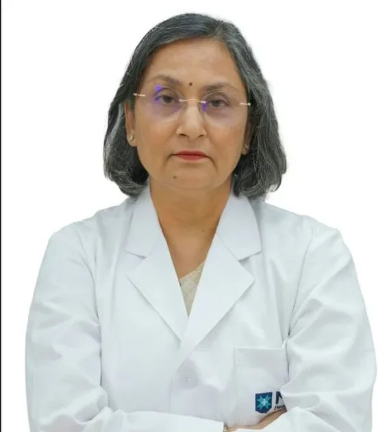 Dr.-Neeru-Praveer