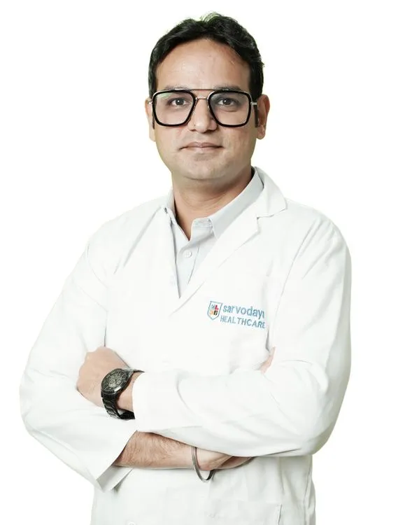 Dr. Naman Utreja – Radiation Oncology